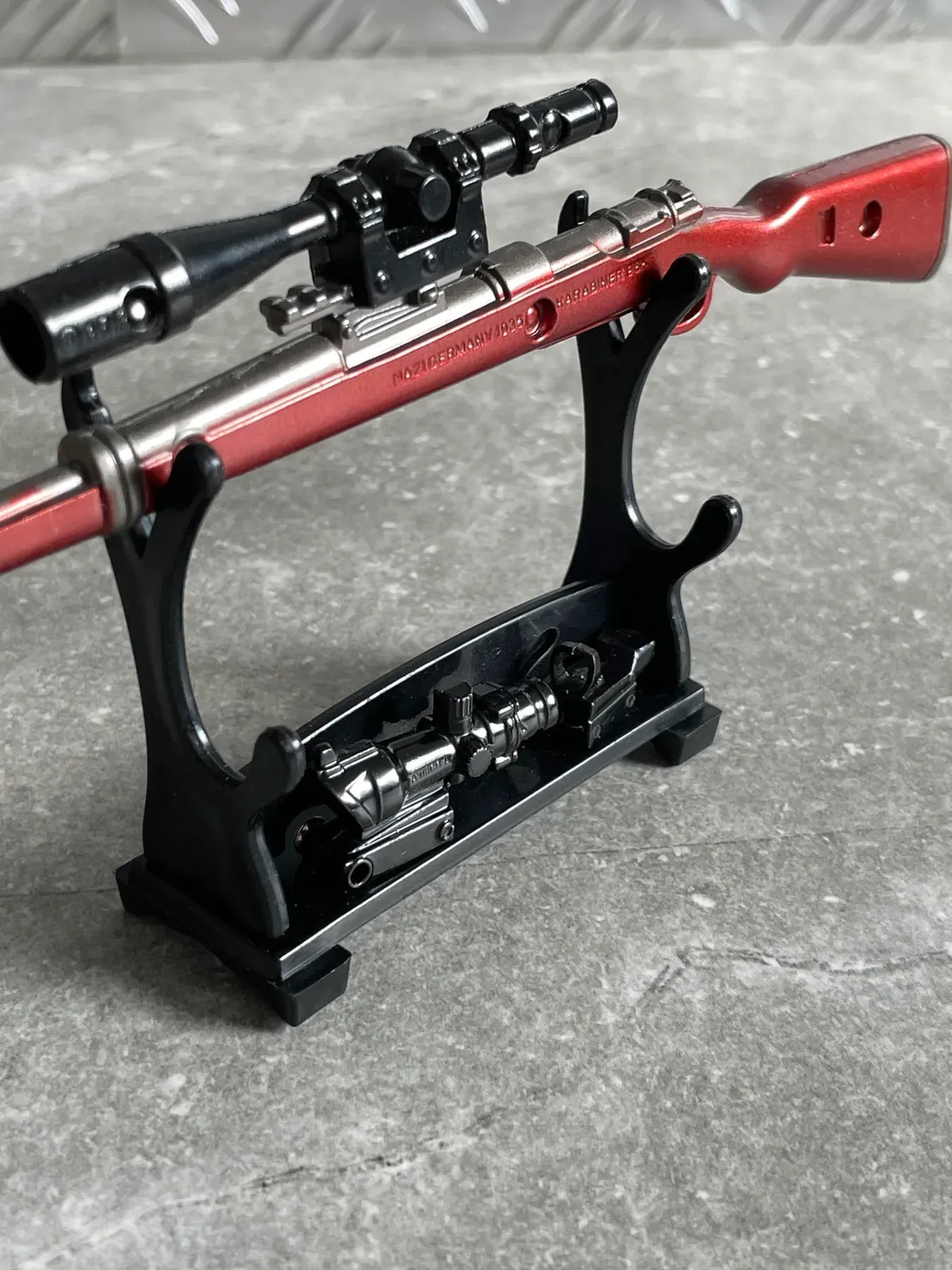 K98 Bolt-Action Detachable Keychain