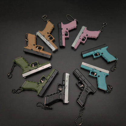 1:3 G17 Toy Pistol Metal Model Keychain with Gift Box
